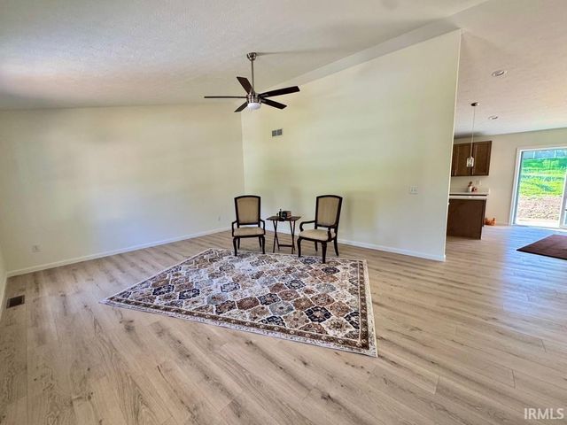 9505 W Arch Street, Yorktown, IN 47396