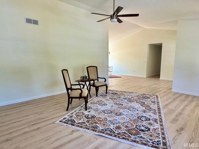 9505 W Arch Street, Yorktown, IN 47396