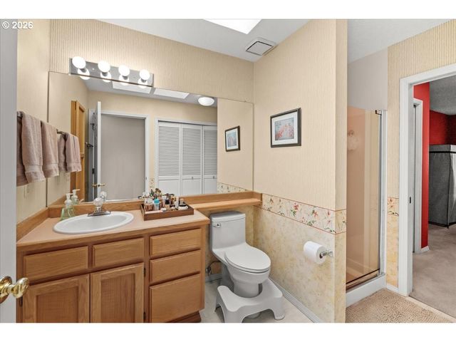 5696 WINDFIELD Loop, Lake Oswego, OR 97035