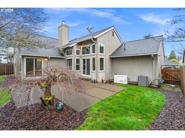5696 WINDFIELD Loop, Lake Oswego, OR 97035