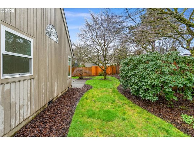 5696 WINDFIELD Loop, Lake Oswego, OR 97035