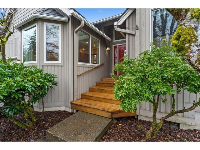 5696 WINDFIELD Loop, Lake Oswego, OR 97035