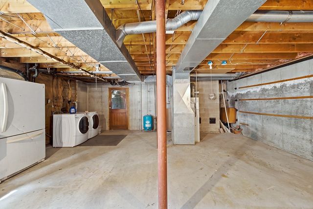 2 Birch St, Oxford, MA 01540