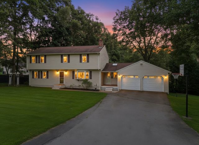 2 Birch St, Oxford, MA 01540
