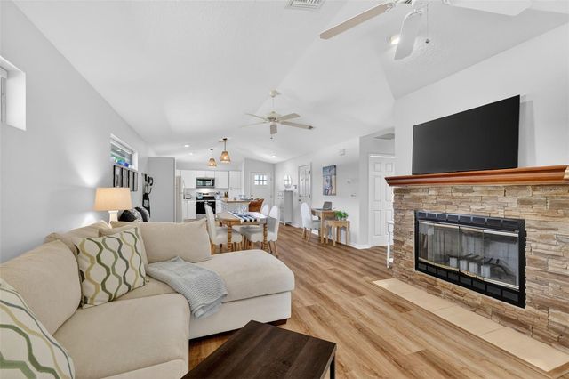 1984 GOLDEN PALM CIRCLE, Tavares, FL 32778