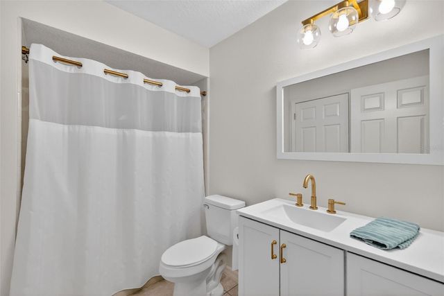 1984 GOLDEN PALM CIRCLE, Tavares, FL 32778