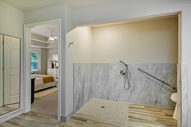106 Lakeview LN, Georgetown, TX 78633