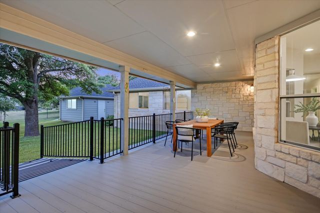106 Lakeview LN, Georgetown, TX 78633