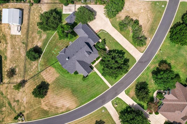 106 Lakeview LN, Georgetown, TX 78633