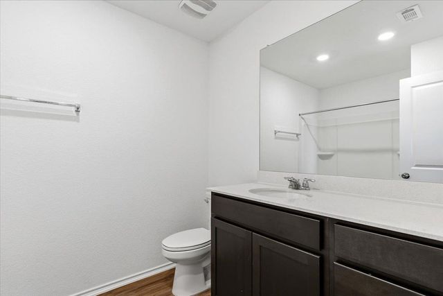 1140 Cattail LN, Bastrop, TX 78602