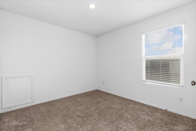 1140 Cattail LN, Bastrop, TX 78602