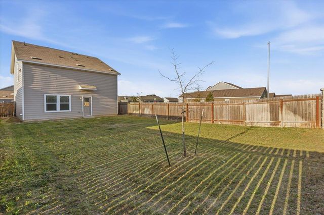 1140 Cattail LN, Bastrop, TX 78602