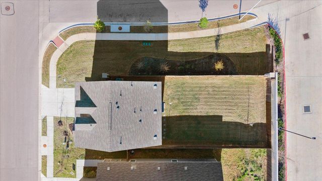 1140 Cattail LN, Bastrop, TX 78602