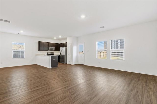 1140 Cattail LN, Bastrop, TX 78602