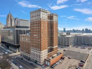 525 W Lafayette Boulevard 20C, Detroit, MI 48226