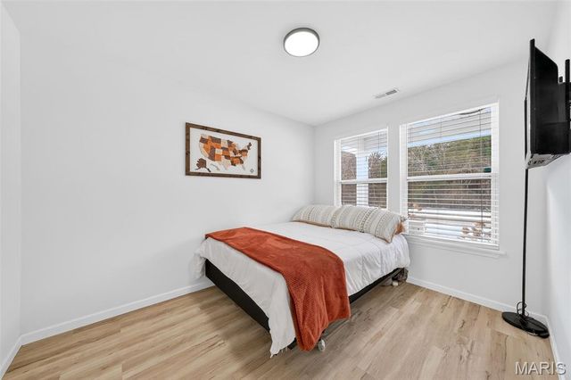 970 Osage Villa Court, Villa Ridge, MO 63089