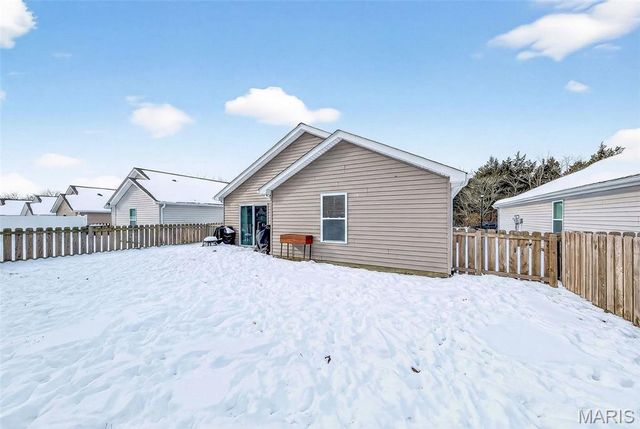 970 Osage Villa Court, Villa Ridge, MO 63089