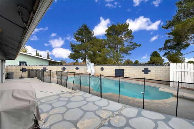 13928 Burning Tree, Victorville, CA 92395