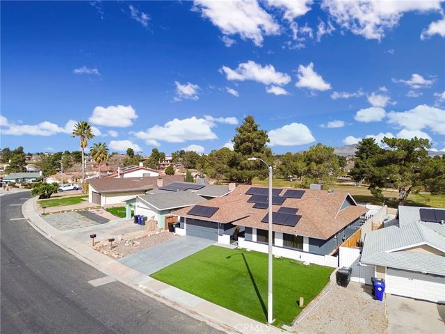 13928 Burning Tree, Victorville, CA 92395