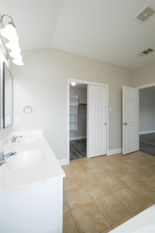 18820 Edinburgh Castle RD, Pflugerville, TX 78660