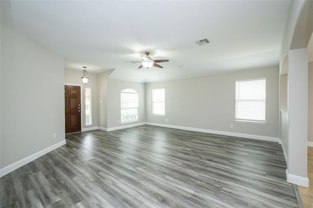 18820 Edinburgh Castle RD, Pflugerville, TX 78660