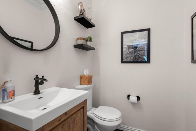 6708 Canyon Crest Drive, Fort Worth, TX 76132