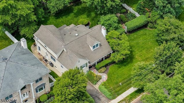 8 Cummings St, Cranford Twp., NJ 07016