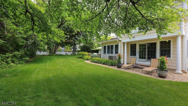 8 Cummings St, Cranford Twp., NJ 07016