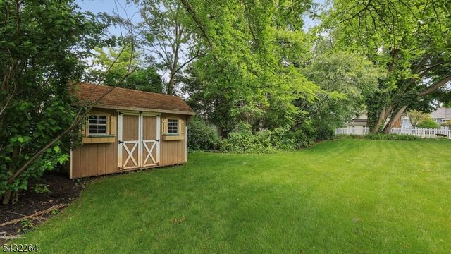 8 Cummings St, Cranford Twp., NJ 07016