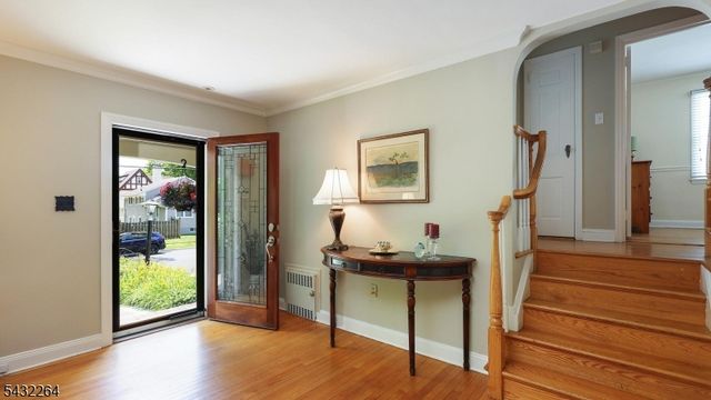 8 Cummings St, Cranford Twp., NJ 07016