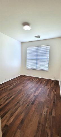 8801 Sun Haven Lane, Pearland, TX 77584