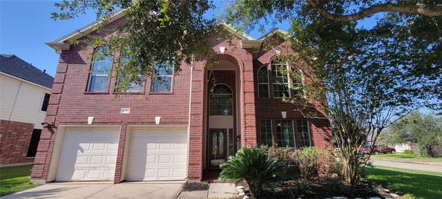 8801 Sun Haven Lane, Pearland, TX 77584