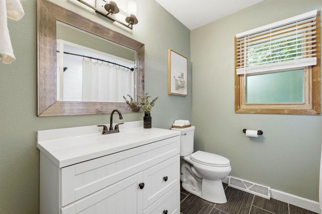500 Summit DRIVE, Port Washington, WI 53074