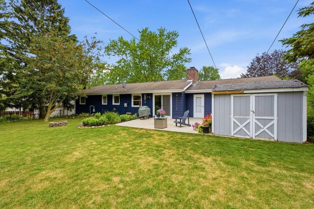 500 Summit DRIVE, Port Washington, WI 53074