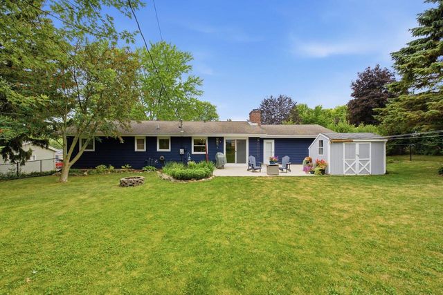 500 Summit DRIVE, Port Washington, WI 53074
