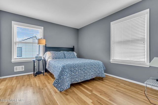 170 Smith Circle, Point Pleasant, NJ 08742