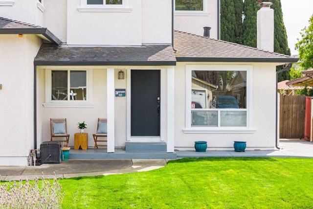 35883 Vinewood Street, Newark, CA 94560
