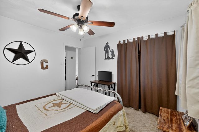 202 Senter Valley Road, Irving, TX 75060