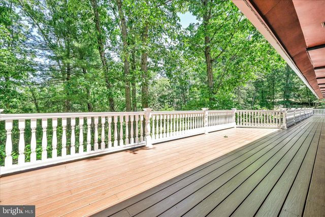 795 CHEROKEE DR, Auburn, PA 17922