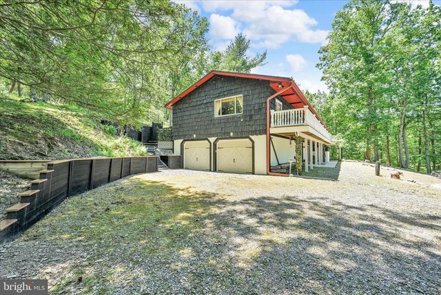 795 CHEROKEE DR, Auburn, PA 17922