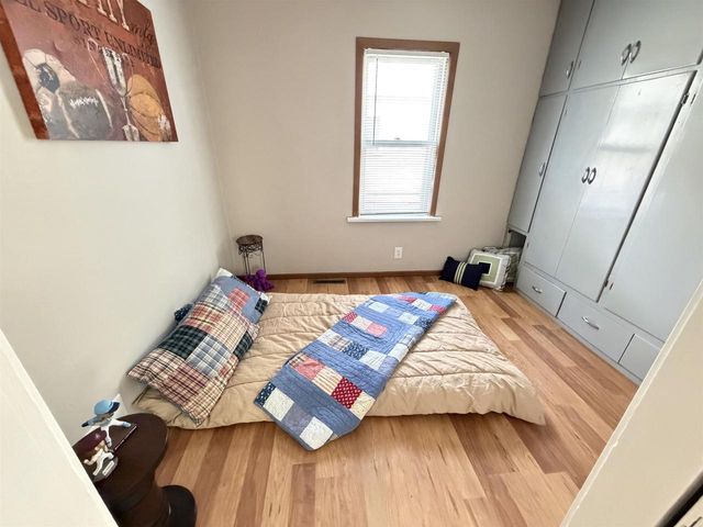 909 N MASON STREET, Appleton, WI 54914