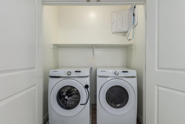 5552 S Dillon, Mesa, AZ 85212