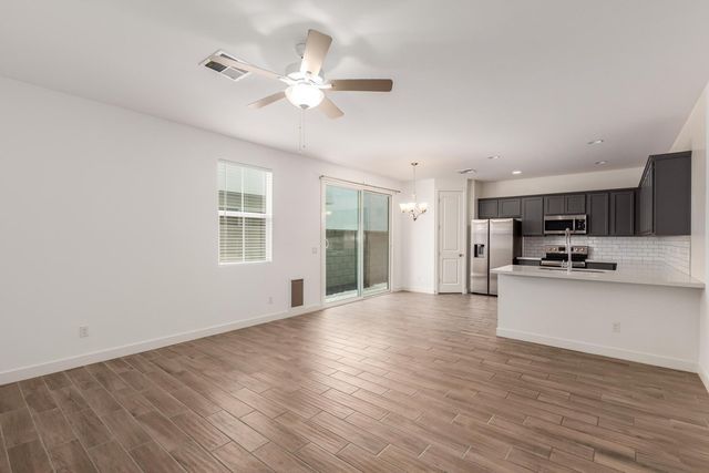 5552 S Dillon, Mesa, AZ 85212