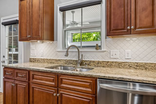 3007 Foust Dr, Spring Hill, TN 37174