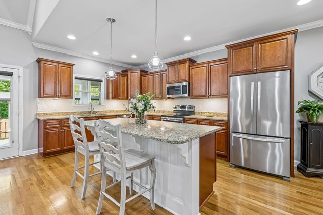 3007 Foust Dr, Spring Hill, TN 37174