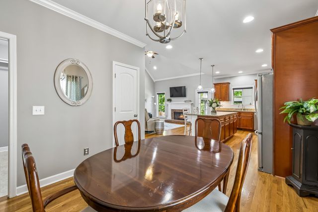 3007 Foust Dr, Spring Hill, TN 37174