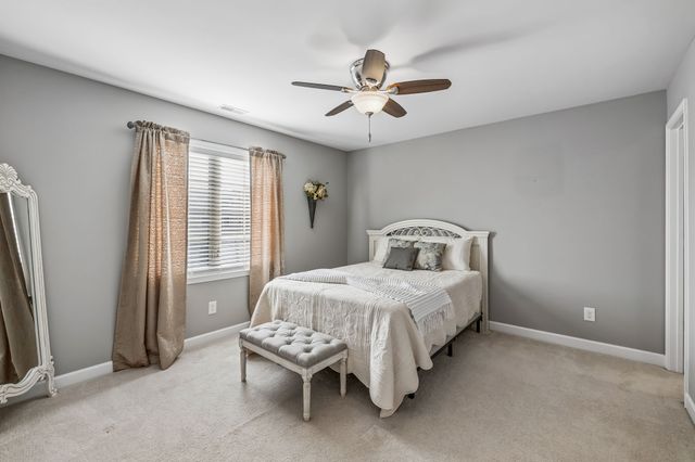 3007 Foust Dr, Spring Hill, TN 37174