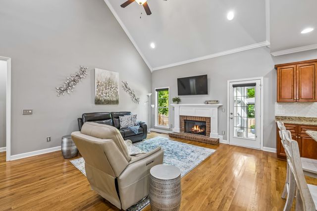 3007 Foust Dr, Spring Hill, TN 37174