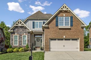 3007 Foust Dr, Spring Hill, TN 37174