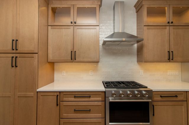 12600 Woodside Drive, Cedar Lake, IN 46303